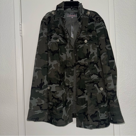 TORRID CAMO UTILITY CARGO JACKET ANORAK PLUS CURVE 00 NWT GREEN ARMY POCKETS - Picture 6 of 12